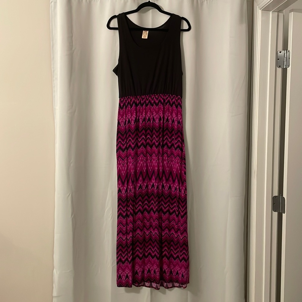 Black and pink maxi dress